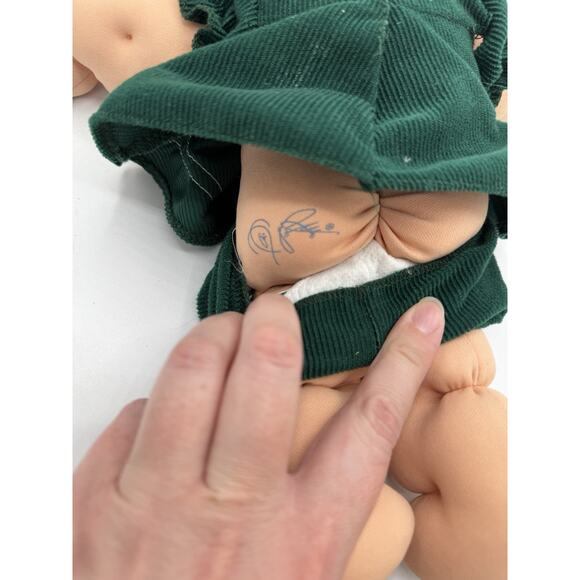 Vintage Cabbage Patch Kid Doll 1995 Red Hair Green Holiday Dress 16” Mattel - Picture 3 of 5